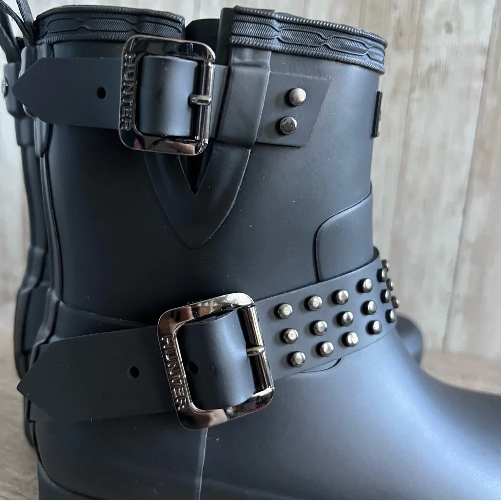 Hunter Refined Bike Boot Black Studded Rain Boots NWOB Size 6
